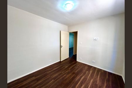 Apartamento à venda com 62m², 2 quartos e 1 vagaQuarto 2