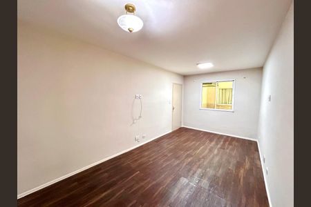 Sala de apartamento para alugar com 2 quartos, 62m² em Jardim Barbosa, Guarulhos