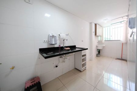 Apartamento à venda com 2 quartos, 50m² em Jardim Triana, São Paulo