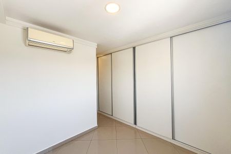 Apartamento para alugar com 94m², 2 quartos e 2 vagas Apartamento para alugar com 94m², 2 quartos e 2 vagasQuarto Suíte