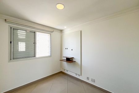 Apartamento para alugar com 94m², 2 quartos e 2 vagas Apartamento para alugar com 94m², 2 quartos e 2 vagasQuarto 2