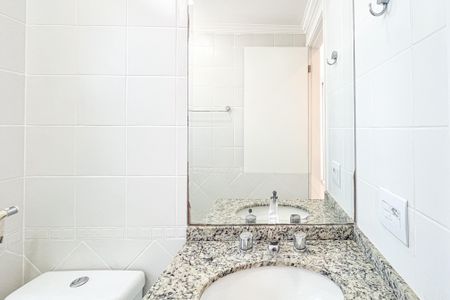 Apartamento para alugar com 94m², 2 quartos e 2 vagas Apartamento para alugar com 94m², 2 quartos e 2 vagasBanheiro da Suíte