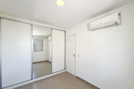Apartamento para alugar com 94m², 2 quartos e 2 vagas Apartamento para alugar com 94m², 2 quartos e 2 vagasQuarto 2