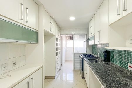 Apartamento para alugar com 94m², 2 quartos e 2 vagas Apartamento para alugar com 94m², 2 quartos e 2 vagasCozinha
