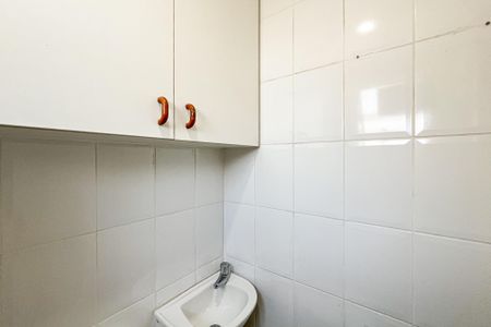 Apartamento para alugar com 94m², 2 quartos e 2 vagas Apartamento para alugar com 94m², 2 quartos e 2 vagasBanheiro de serviço