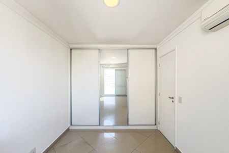 Apartamento para alugar com 94m², 2 quartos e 2 vagas Apartamento para alugar com 94m², 2 quartos e 2 vagasQuarto 2