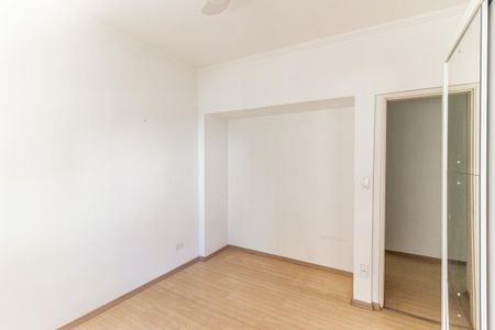 Apartamento à venda com 90m², 2 quartos e 1 vagaQuarto 2