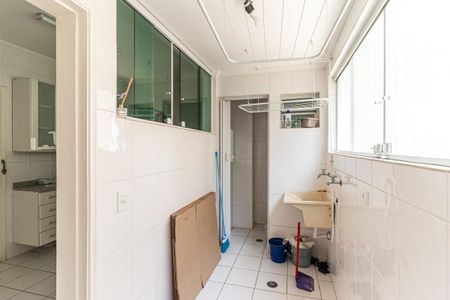 Apartamento à venda com 90m², 2 quartos e 1 vagaÁrea de Serviço