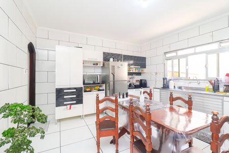 Casa para alugar com 149m², 2 quartos e 5 vagasCozinha