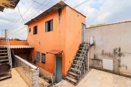 Casa para alugar com 149m², 2 quartos e 5 vagasCasas 2 e 3 (Alugadas)