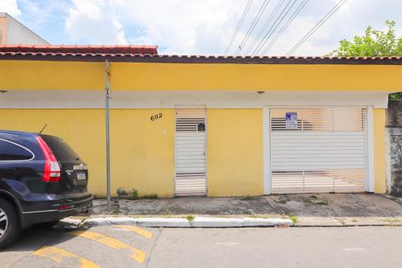 Casa para alugar com 149m², 2 quartos e 5 vagasFachada