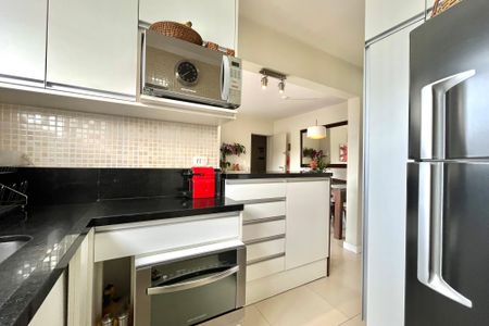 Apartamento à venda com 53m², 2 quartos e 1 vagaCozinha