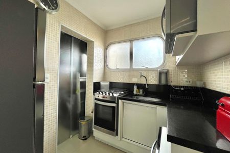 Apartamento à venda com 53m², 2 quartos e 1 vagaCozinha