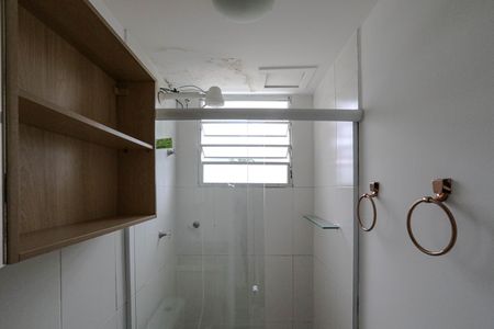 Apartamento para alugar com 60m², 2 quartos e 1 vaga Apartamento para alugar com 60m², 2 quartos e 1 vagaBanheiro