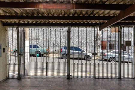 Casa à venda com 98m², 4 quartos e 2 vagasPortão