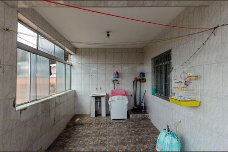 Casa à venda com 98m², 4 quartos e 2 vagasÁrea de serviço - Casa 2