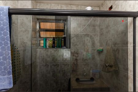 Casa à venda com 98m², 4 quartos e 2 vagasBanheiro - Casa 2