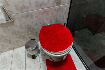 Casa à venda com 98m², 4 quartos e 2 vagasBanheiro - Casa 2