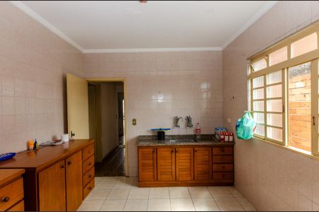 Casa à venda com 98m², 4 quartos e 2 vagasCozinha - Casa 1