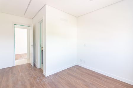 Apartamento para alugar com 77m², 2 quartos e 2 vagasSuíte 