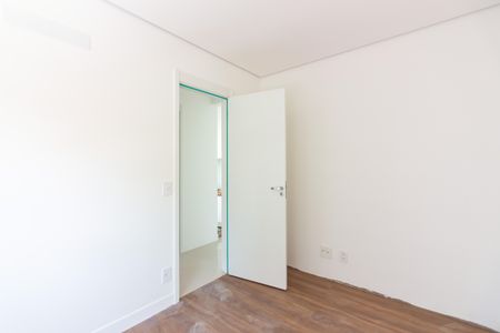 Apartamento para alugar com 77m², 2 quartos e 2 vagasQuarto 