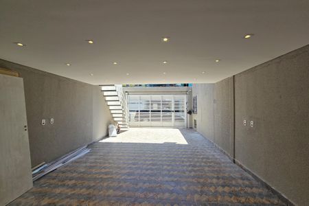 Casa à venda com 250m², 6 quartos e 4 vagasVista - Casa 1