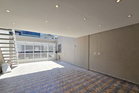 Casa à venda com 250m², 6 quartos e 4 vagasGaragem