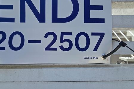 Casa à venda com 250m², 6 quartos e 4 vagasCCLO-296