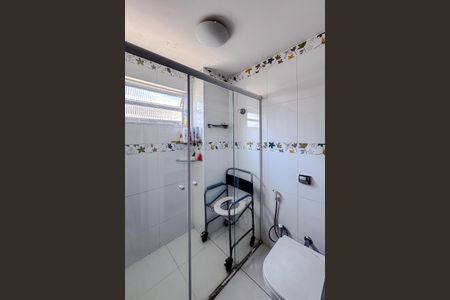 Apartamento à venda com 92m², 3 quartos e 1 vaga Apartamento à venda com 92m², 3 quartos e 1 vagaBanheiro