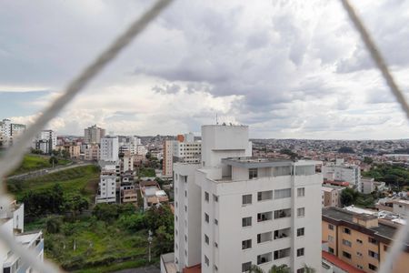 Sala - Vista de apartamento à venda com 3 quartos, 69m² em Manacás, Belo Horizonte