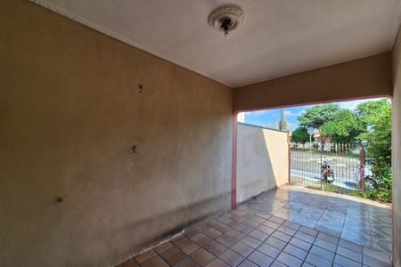Casa à venda com 160m², 4 quartos e 2 vagasGaragem 