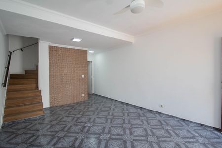 Casa para alugar com 3 quartos, 112m² em Chácara Inglesa, São Paulo