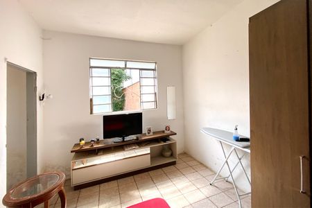 Casa à venda com 2 quartos, 65m² em Cachoeirinha, Belo Horizonte