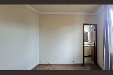 Apartamento à venda com 200m², 4 quartos e 2 vagasQuarto 3