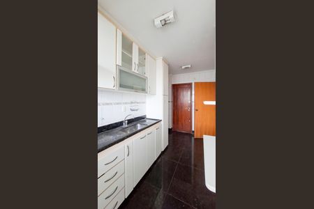 Apartamento à venda com 200m², 4 quartos e 2 vagasCozinha e Área de Serviço