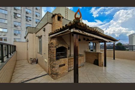 Apartamento à venda com 200m², 4 quartos e 2 vagasCobertura