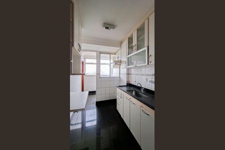 Apartamento à venda com 200m², 4 quartos e 2 vagasCozinha e Área de Serviço