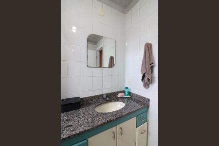 Apartamento à venda com 70m², 2 quartos e 1 vagaBanheiro Social