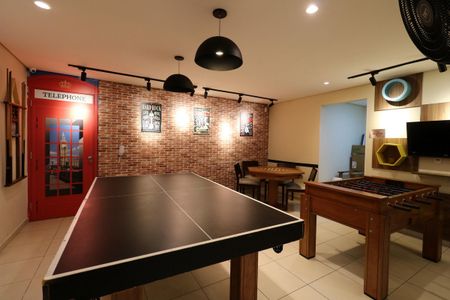 Apartamento à venda com 64m², 2 quartos e 1 vagaÁrea Comum - Salão de Jogos