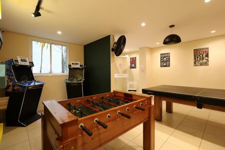 Apartamento à venda com 64m², 2 quartos e 1 vagaÁrea Comum - Salão de Jogos