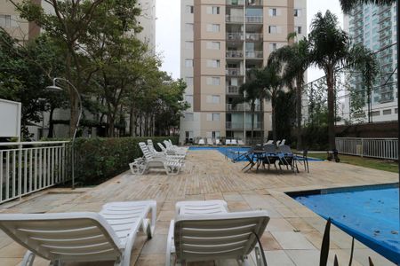 Apartamento à venda com 64m², 2 quartos e 1 vagaÁrea Comum - Piscina