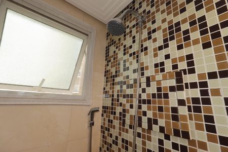 Apartamento à venda com 64m², 2 quartos e 1 vagaBanheiro Social - Chuveiro