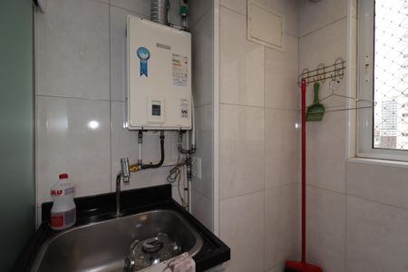 Apartamento à venda com 64m², 2 quartos e 1 vagaÁrea de Serviço