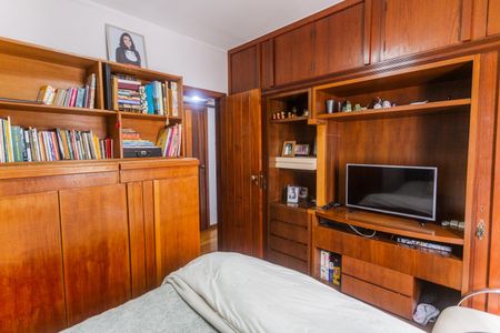 Apartamento para alugar com 200m², 4 quartos e 3 vagas Apartamento para alugar com 200m², 4 quartos e 3 vagasQuarto 4