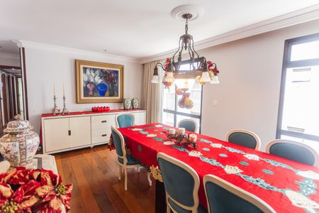 Apartamento para alugar com 200m², 4 quartos e 3 vagas Apartamento para alugar com 200m², 4 quartos e 3 vagasCopa/Sala 2