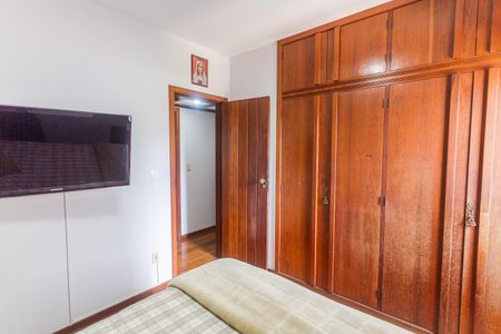 Apartamento para alugar com 200m², 4 quartos e 3 vagas Apartamento para alugar com 200m², 4 quartos e 3 vagasQuarto 3