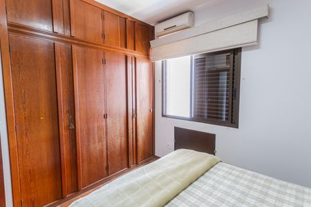 Apartamento para alugar com 200m², 4 quartos e 3 vagas Apartamento para alugar com 200m², 4 quartos e 3 vagasQuarto 3