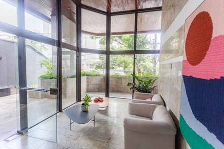 Apartamento para alugar com 200m², 4 quartos e 3 vagas Apartamento para alugar com 200m², 4 quartos e 3 vagasHall de entrada