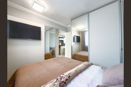 Quarto 1 de apartamento à venda com 2 quartos, 100m² em Itapoã, Belo Horizonte