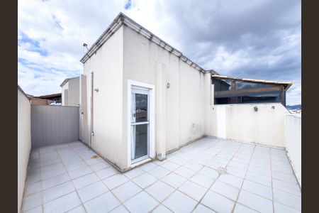 Apartamento à venda com 100m², 2 quartos e 1 vaga Apartamento à venda com 100m², 2 quartos e 1 vagaTerraço Cobertura